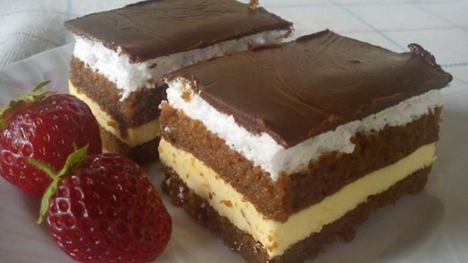 Ausgezeichnetes saftiges Dessert