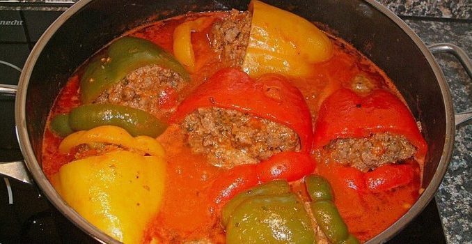 Gefüllte Paprika nach Uroma Susanne Gefüllte Paprika nach Uroma Susanne