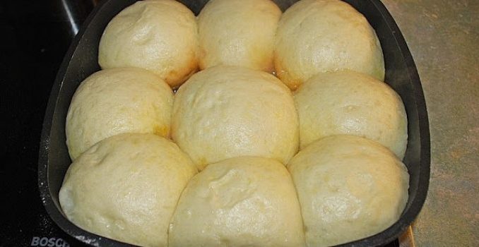 Süße Dampfnudeln