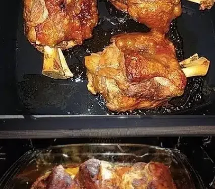 Boahhh einfach der Hammer! Knusprig gebratene Schweinshaxen ????