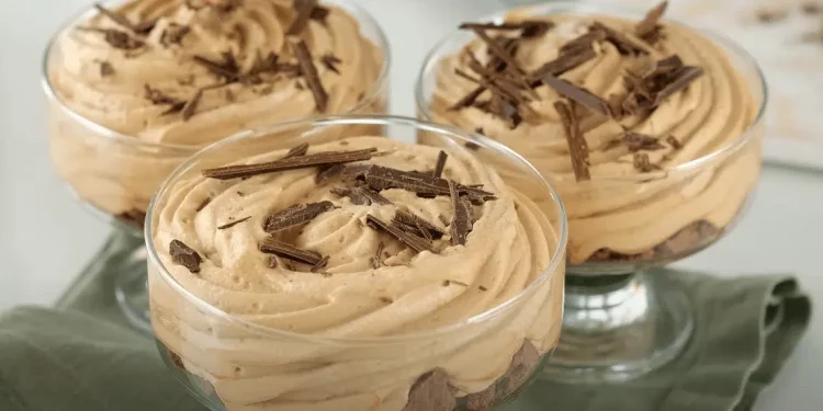 Kaffee-Mousse-Dessert in 5 Minuten! Es ist so lecker, dass ich es jedes Wochenende mache!