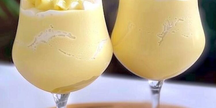 Pina Colada mit nur 4 Zutaten