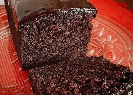 Herrlicher Schokoladenkuchen mit 250 g Doppelrahm-Frischkäse