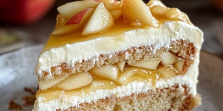 Apfel-Mascarpone-Torte mit Mandelboden