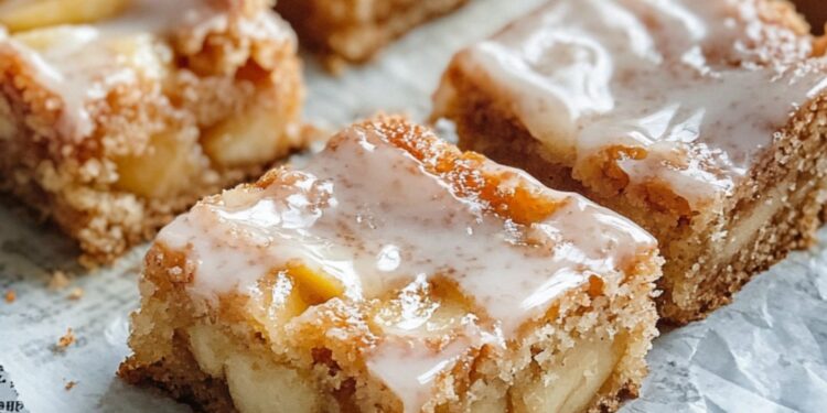 Zimtschnecken Apfelkuchen – Saftig, Zimtig & Perfekt für den Herbst