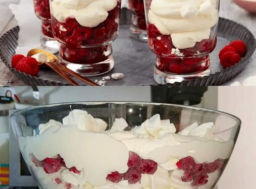 Ich verrühre 400 g Quark mit 250 g Sahne fur Schneegestöber