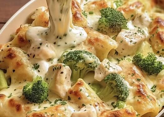 Das konnte ich jede Woche essen, Brokkoli Auflauf mit 300 g Hähnchenbrust!