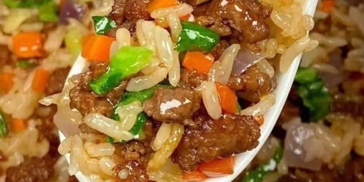 Reis Hackfleisch Pfanne mit Paprika in 15 Minuten gemacht!