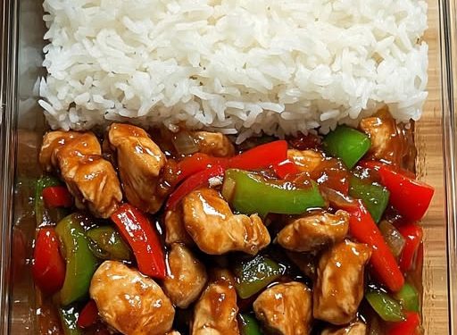 Chinesische Hähnchen Gemüsepfanne schnell gekocht