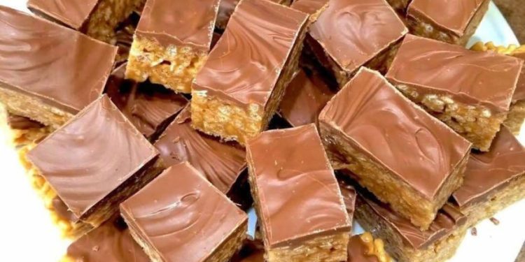 Meine Mutter hat sie vor 45 Jahren für uns gebacken.