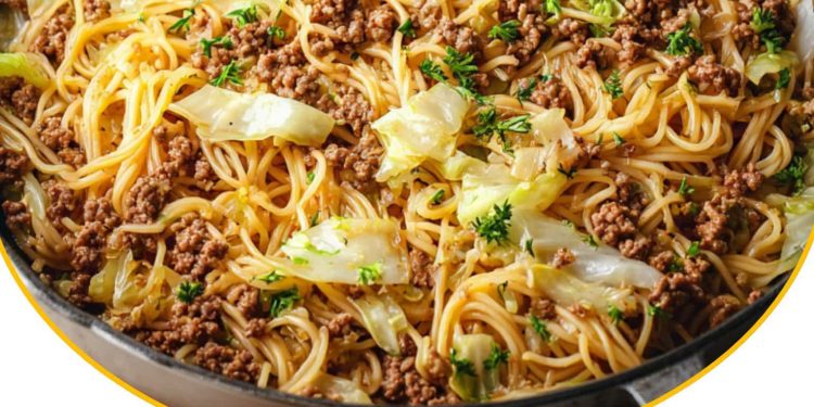 Hackfleisch-Kohl-Pfanne mit Nudeln – herzhaft, schnell & sättigend