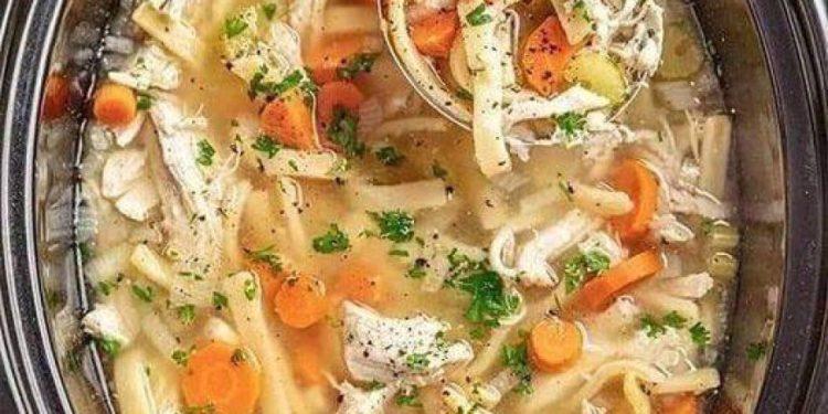 Hier ist die Fettverbrennungssuppe, mit der Sie in einer Woche 4 kg abnehmen können