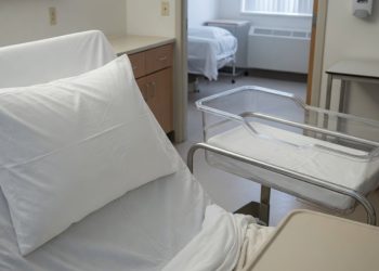 Niemand wusste, wer sie wirklich war – bis ein Moment im Krankenhaus alles veränderte