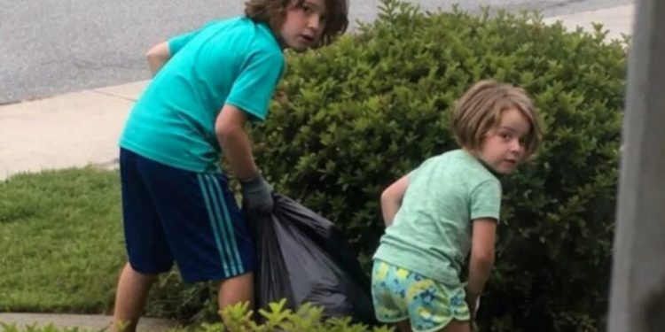 Die Kinder von nebenan verbrachten jeden Sonntag damit, unsere Nachbarschaft zu säubern – dann bemerkte ich, was sie eigentlich taten.