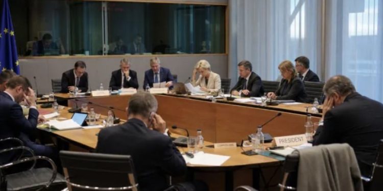 Unerwarteter Rücktritt in der Politik: Die Hintergründe einer wichtigen Entscheidung